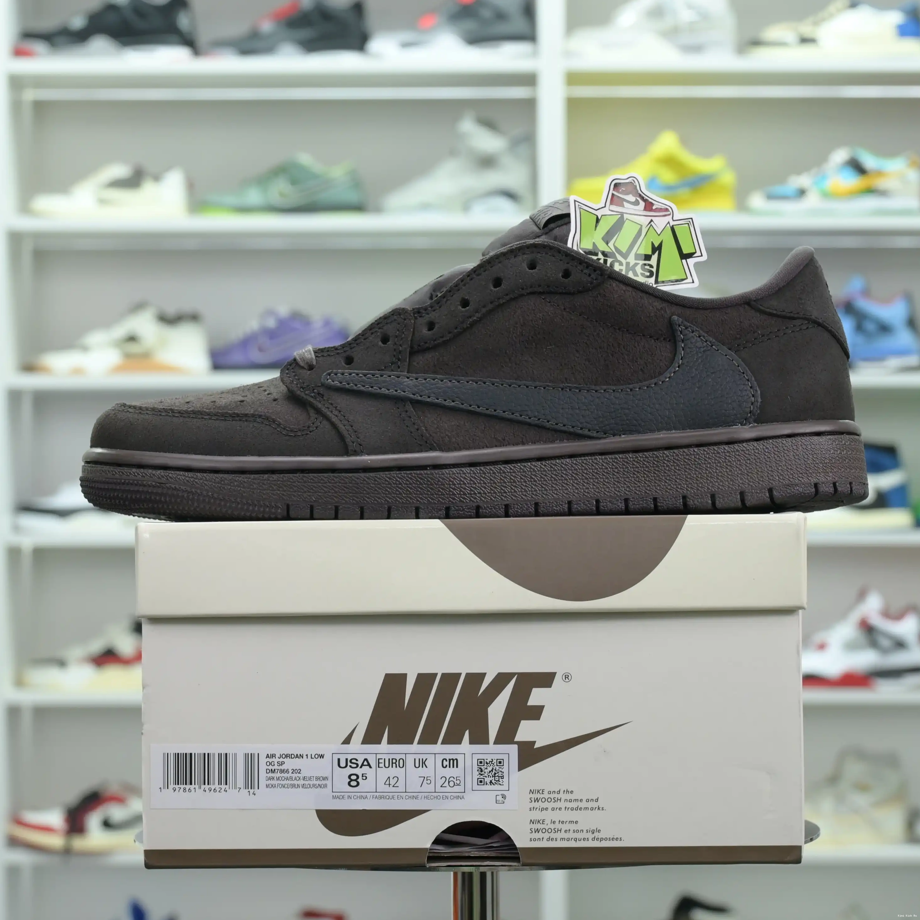 1 Travis Scott Low OG“Velvet Kimikick Jordan Air Brown” x Jordan 0406